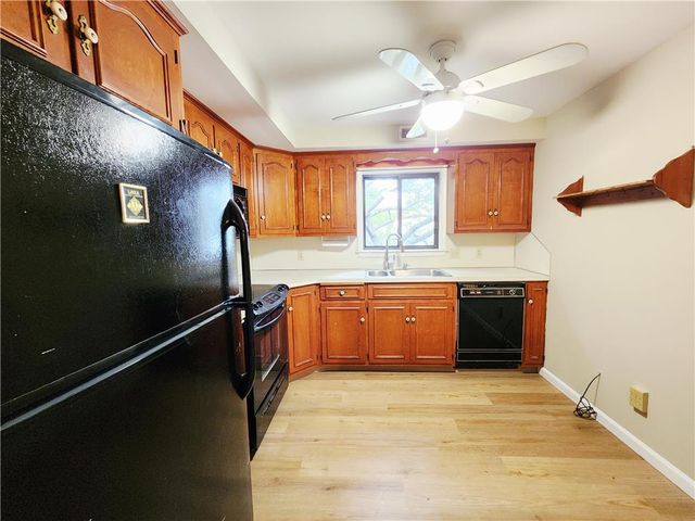 885 Cold Spring Road 5, Lower Macungie Twp, PA 18103