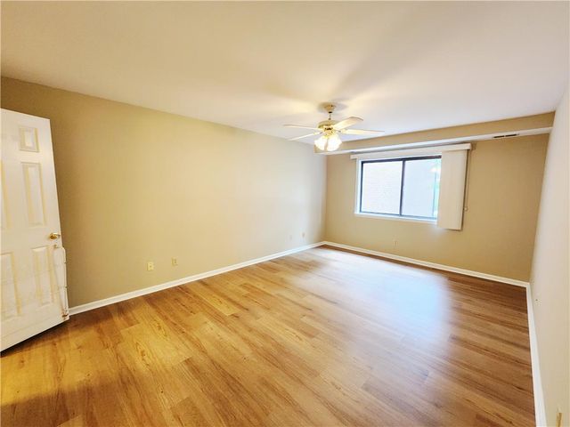 885 Cold Spring Road 5, Lower Macungie Twp, PA 18103