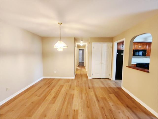 885 Cold Spring Road 5, Lower Macungie Twp, PA 18103