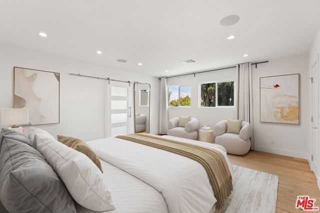 5528 Marburn Avenue, Los Angeles, CA 90043