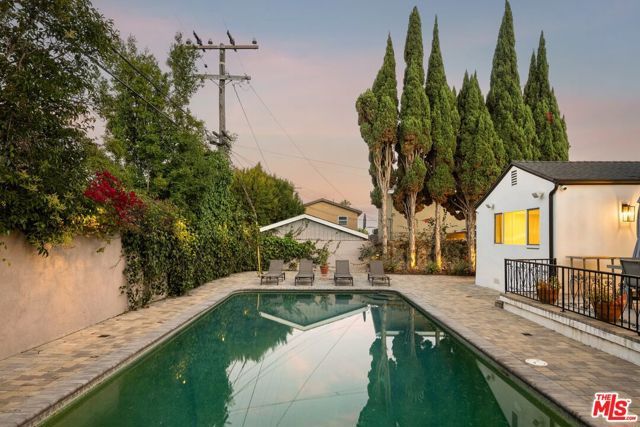 5528 Marburn Avenue, Los Angeles, CA 90043