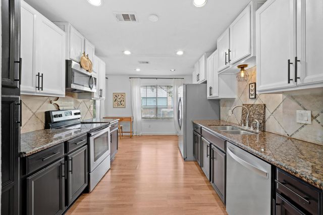 2715 Wood River Drive, Spring, TX 77373
