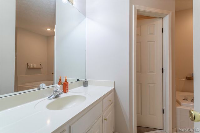 1855 Brookstone Drive, Montgomery, AL 36117