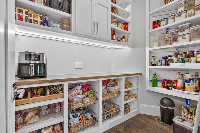 15604 Via Sierra, Edmond, OK 73013
