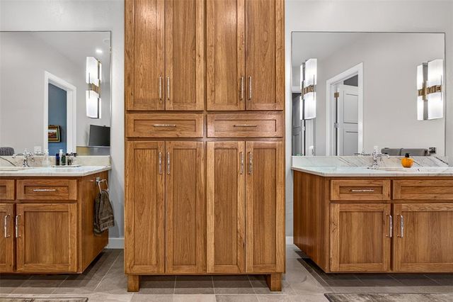 15604 Via Sierra, Edmond, OK 73013