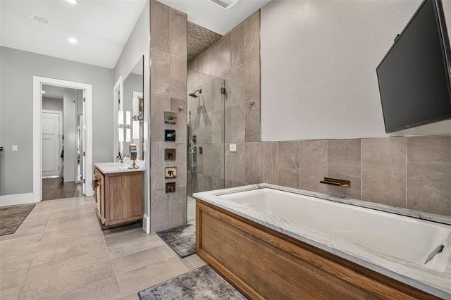 15604 Via Sierra, Edmond, OK 73013