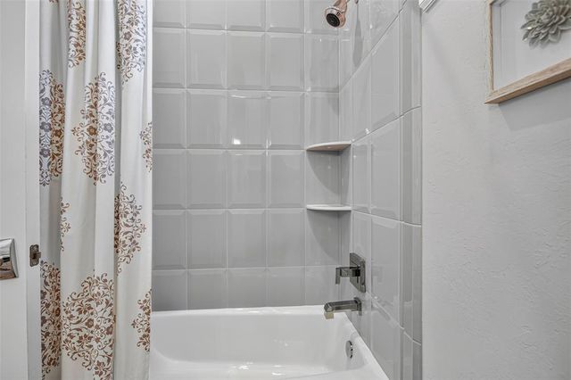 15604 Via Sierra, Edmond, OK 73013