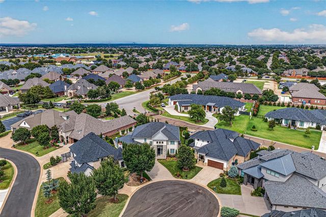 15604 Via Sierra, Edmond, OK 73013