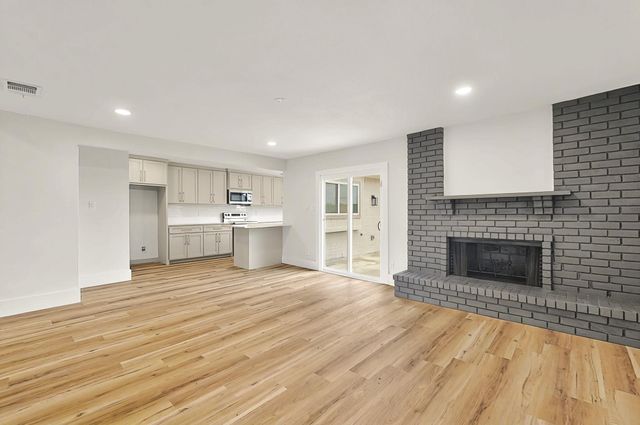 4309 Queen Circle, The Colony, TX 75056