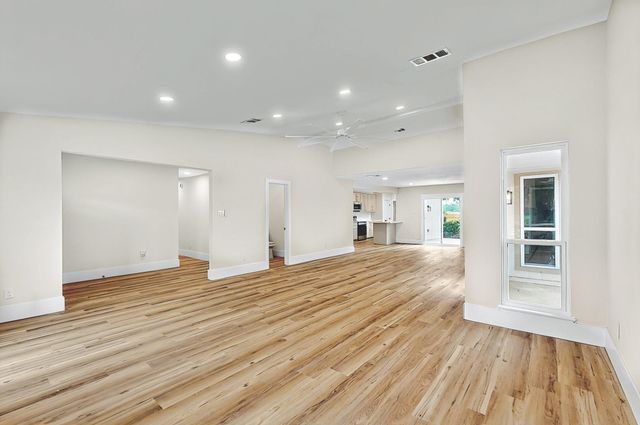 4309 Queen Circle, The Colony, TX 75056