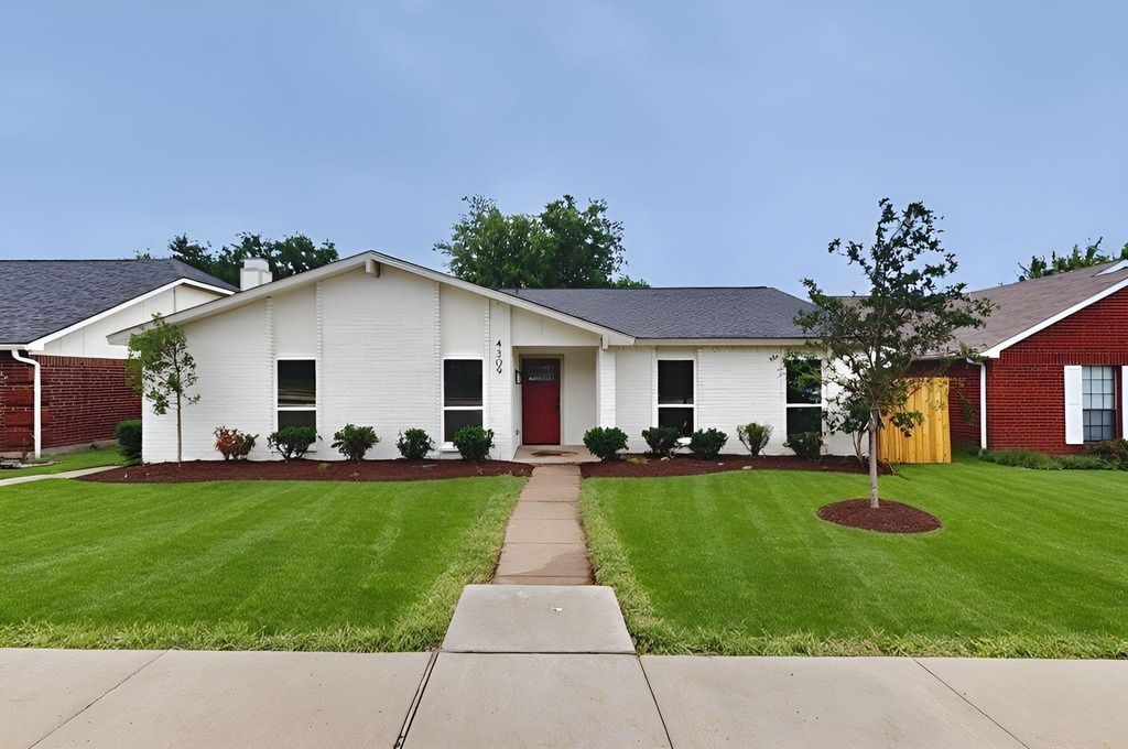 4309 Queen Circle, The Colony, TX 75056