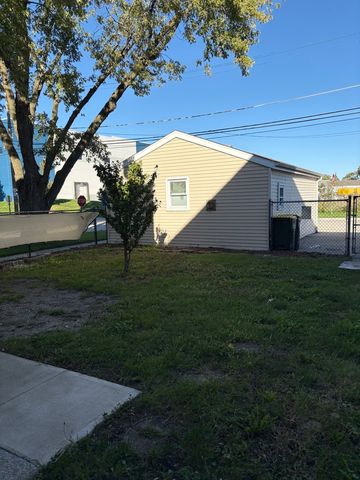 4055 Prairie Avenue 1, Schiller Park, IL 60176