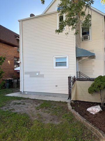 4055 Prairie Avenue 1, Schiller Park, IL 60176