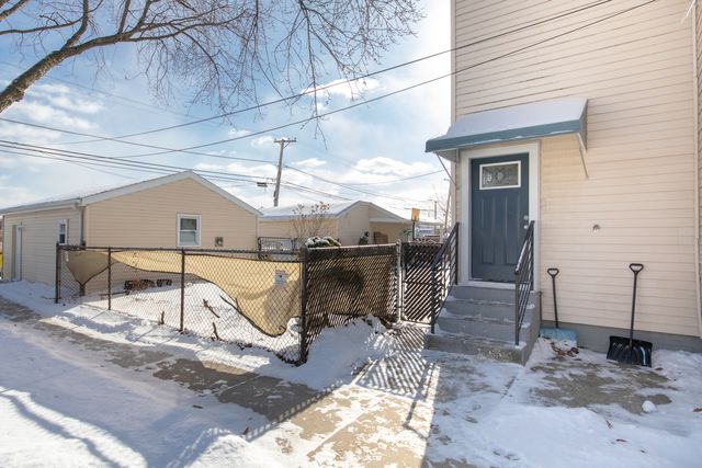 4055 Prairie Avenue 1, Schiller Park, IL 60176
