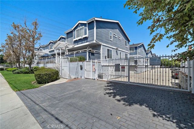 17040 Downey A, Bellflower, CA 90706