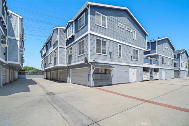 17040 Downey A, Bellflower, CA 90706