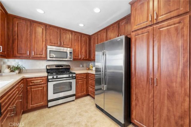 17040 Downey A, Bellflower, CA 90706