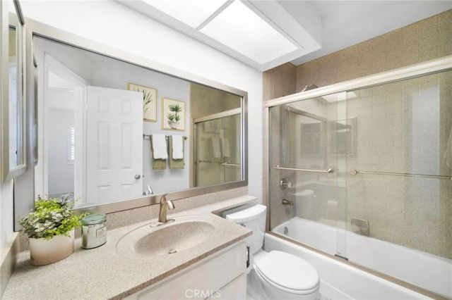 17040 Downey A, Bellflower, CA 90706
