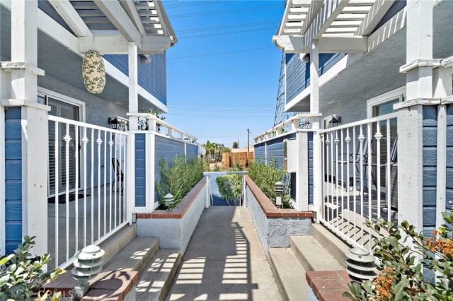 17040 Downey A, Bellflower, CA 90706