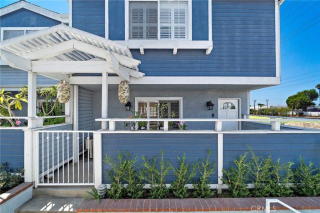 17040 Downey A, Bellflower, CA 90706