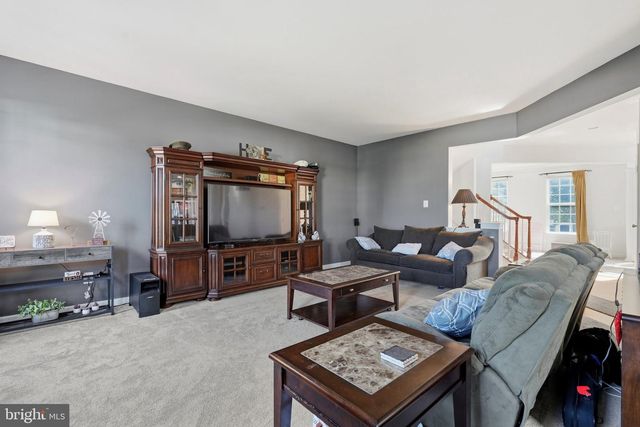 116 HART DR, Perkasie, PA 18944