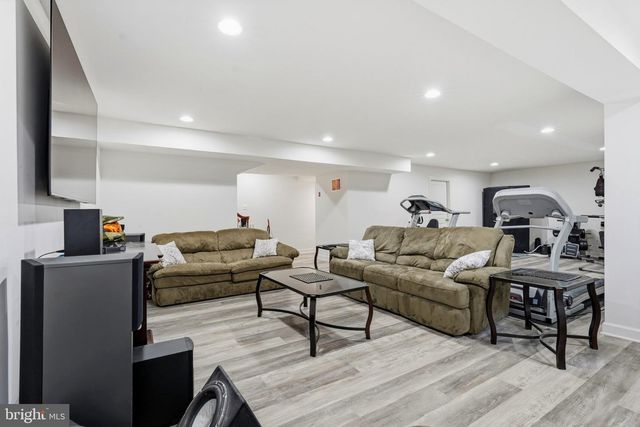 116 HART DR, Perkasie, PA 18944