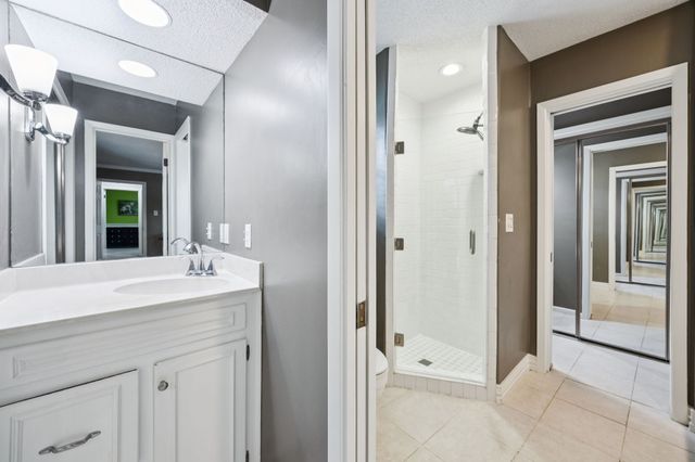 204 Shelmar Drive, Euless, TX 76039
