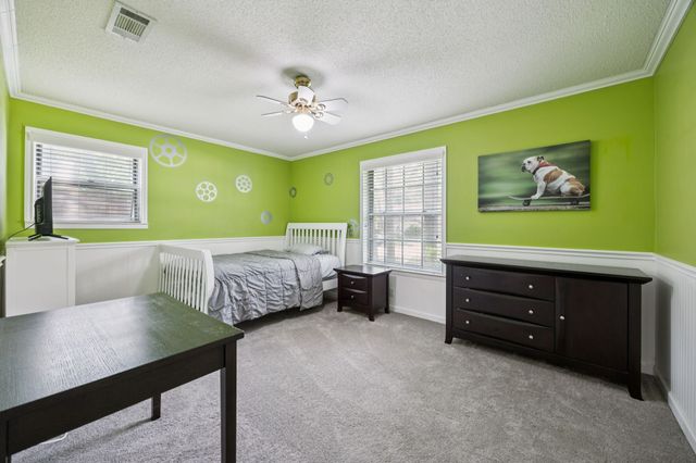 204 Shelmar Drive, Euless, TX 76039