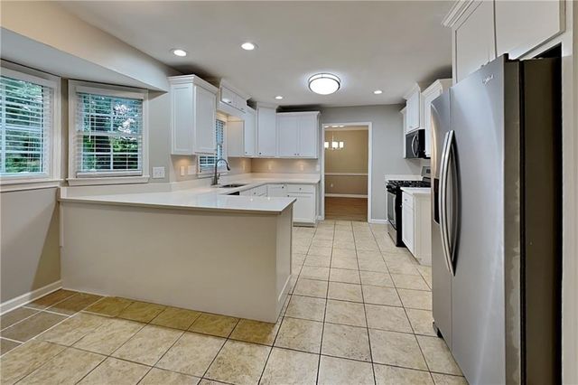 1995 Lookout Trail NW, Kennesaw, GA 30152