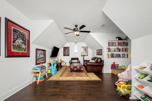 2010 Trout Trl, Murfreesboro, TN 37129