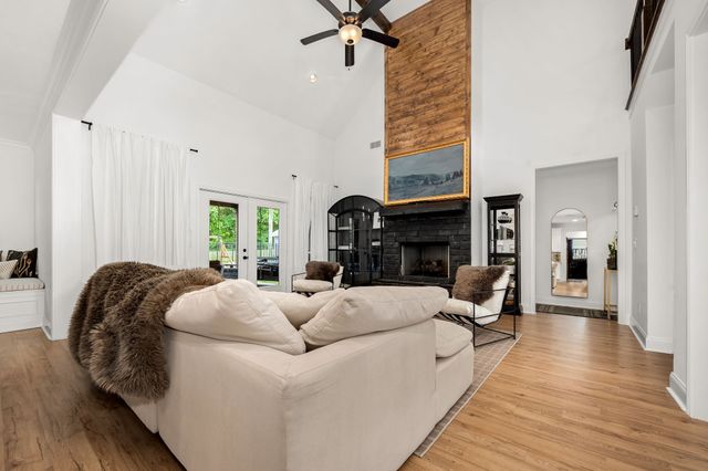 2010 Trout Trl, Murfreesboro, TN 37129