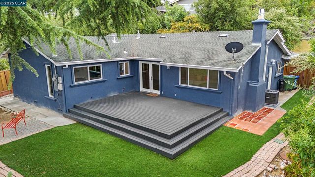 1952 Montclair Court, Walnut Creek, CA 94597