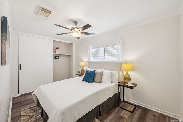 8217 Laurel Bend, San Antonio, TX 78250