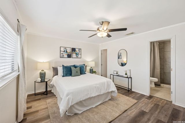 8217 Laurel Bend, San Antonio, TX 78250