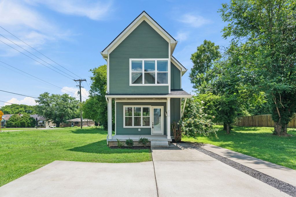 2177 Rock City St, Nashville, TN 37216