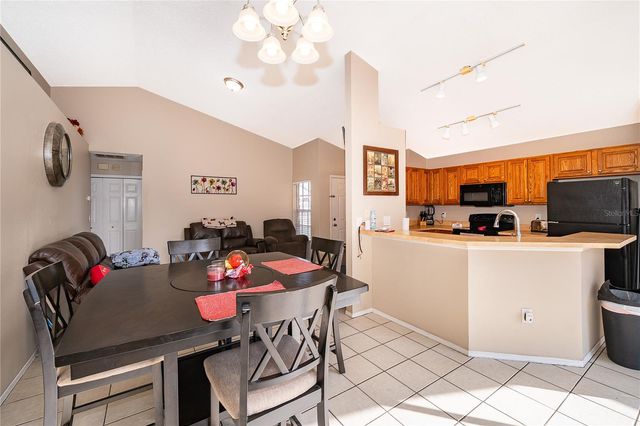 1005 SUGARBERRY TRAIL, Oviedo, FL 32765