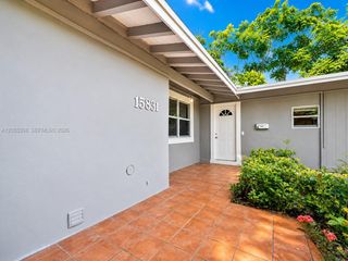 15831 Palmetto Club Drive, Miami, FL 33157