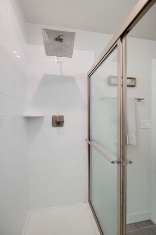 459 Streamview Dr, White House, TN 37188