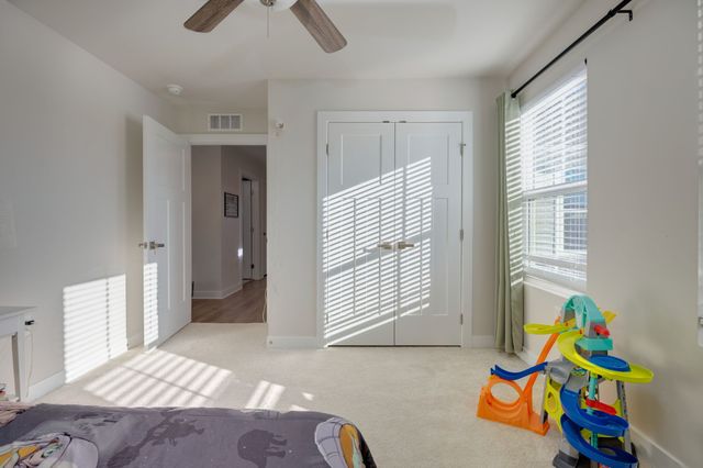 459 Streamview Dr, White House, TN 37188