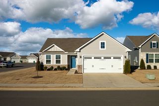 459 Streamview Dr, White House, TN 37188