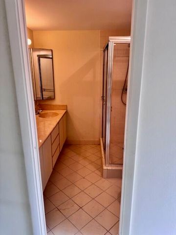 217 LIVE OAK Lane, Boynton Beach, FL 33436