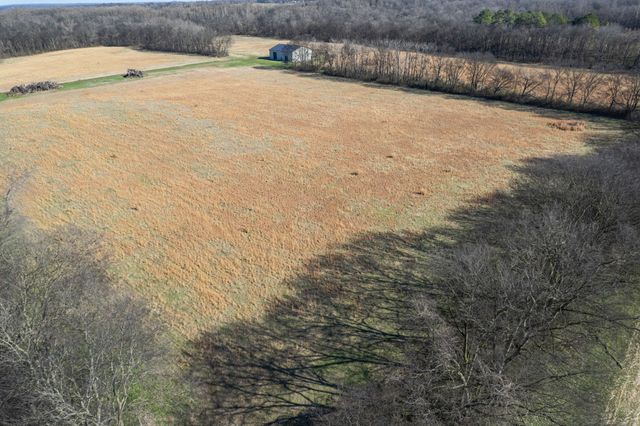 7729 Enterprise Rd, Mount Pleasant, TN 38474