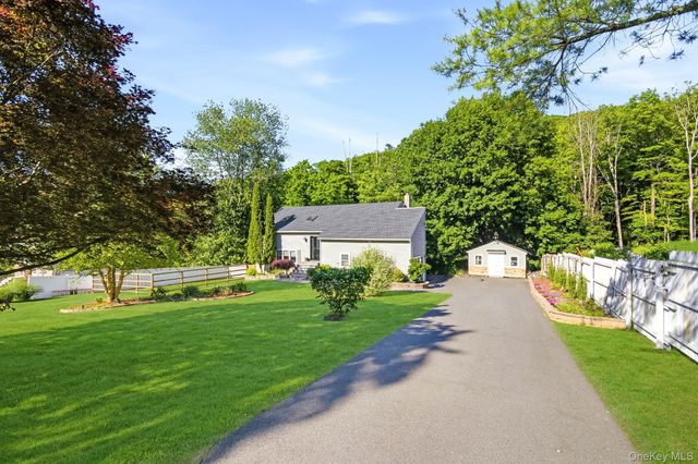 132 Mountain View Drive, Holmes, NY 12531