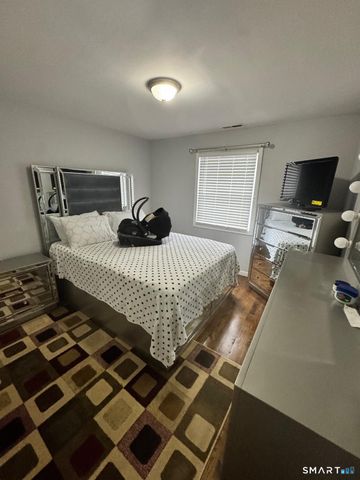 30 Stevens Street APT 111, Bridgeport, CT 06606