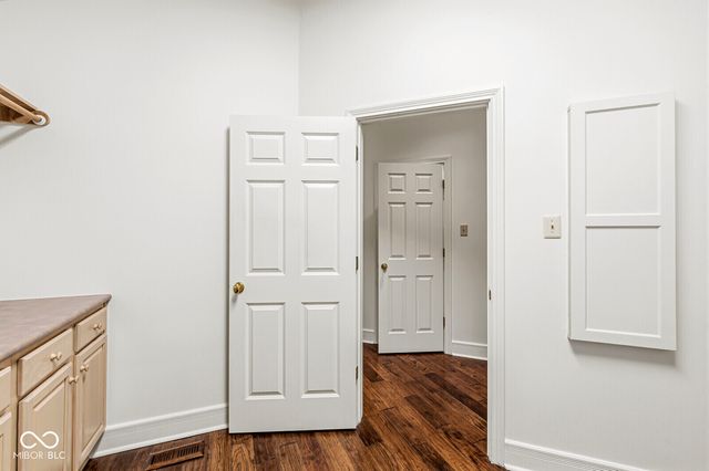 350 Millridge Drive, Indianapolis, IN 46290