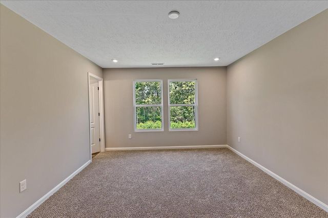 710 Deerhurst Drive, Vandalia, OH 45377