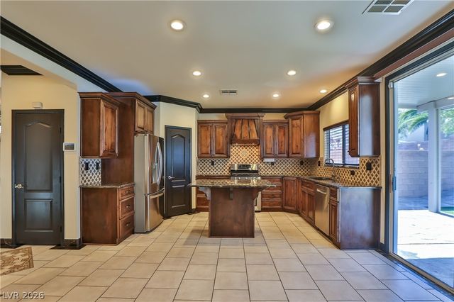 235 Calvino Avenue, Las Vegas, NV 89183