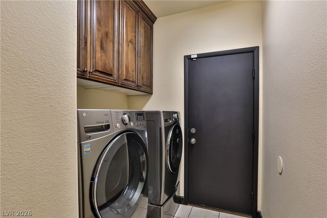 235 Calvino Avenue, Las Vegas, NV 89183