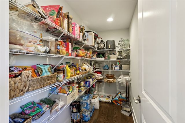 216 Hickory Lane, Adams Twp, PA 16046