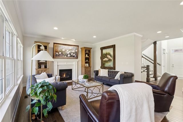 216 Hickory Lane, Adams Twp, PA 16046